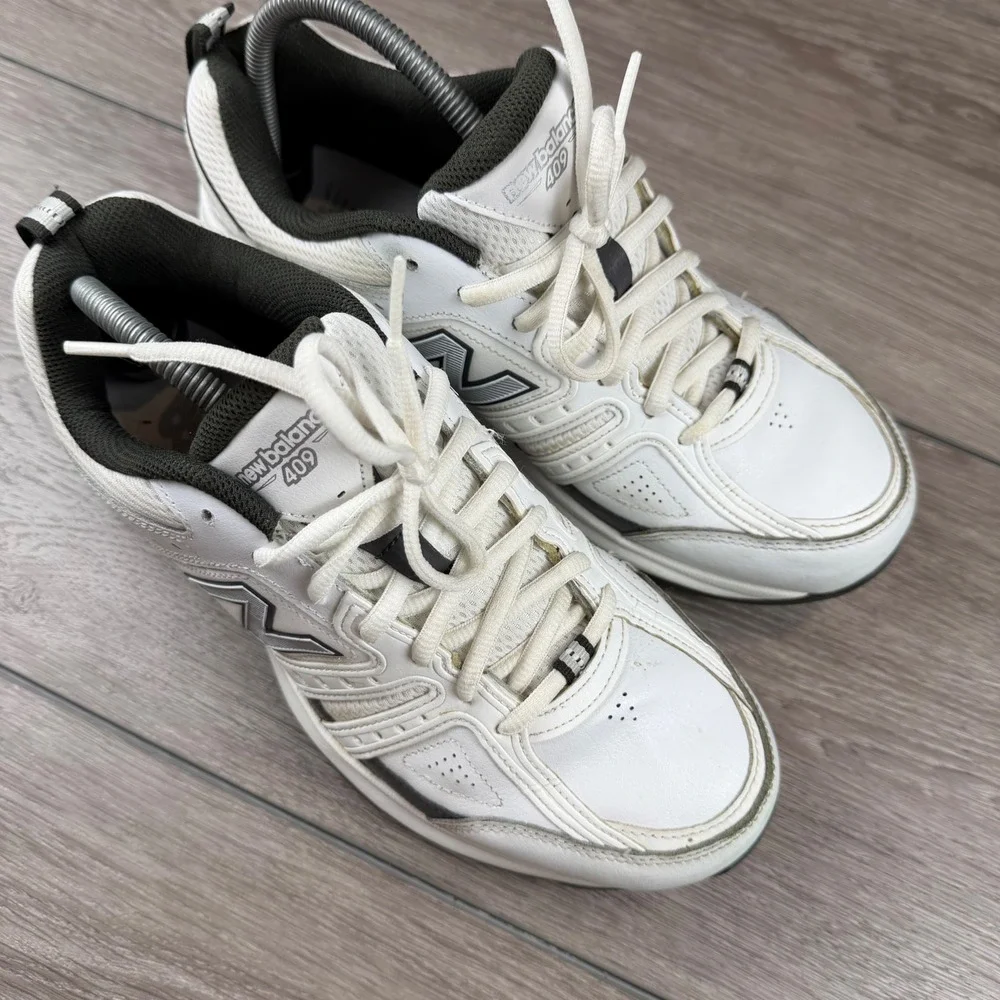 New Balance Mens Cross Training Shoes MX409WG2 White Grey 8 4E